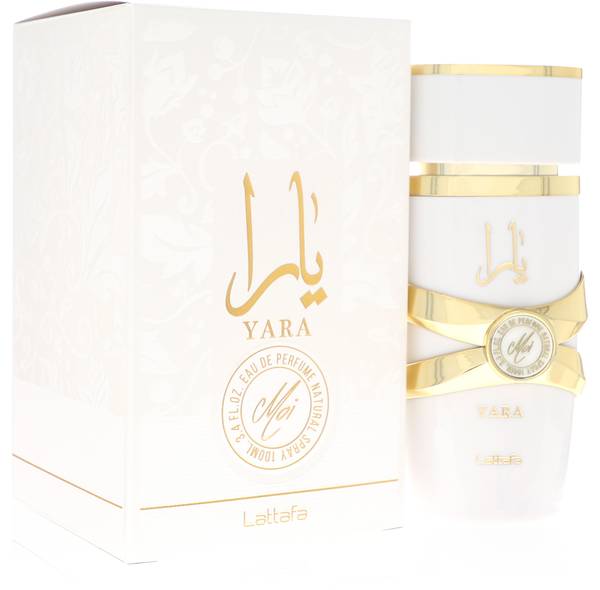 Lattafa Yara Moi perfume bottle